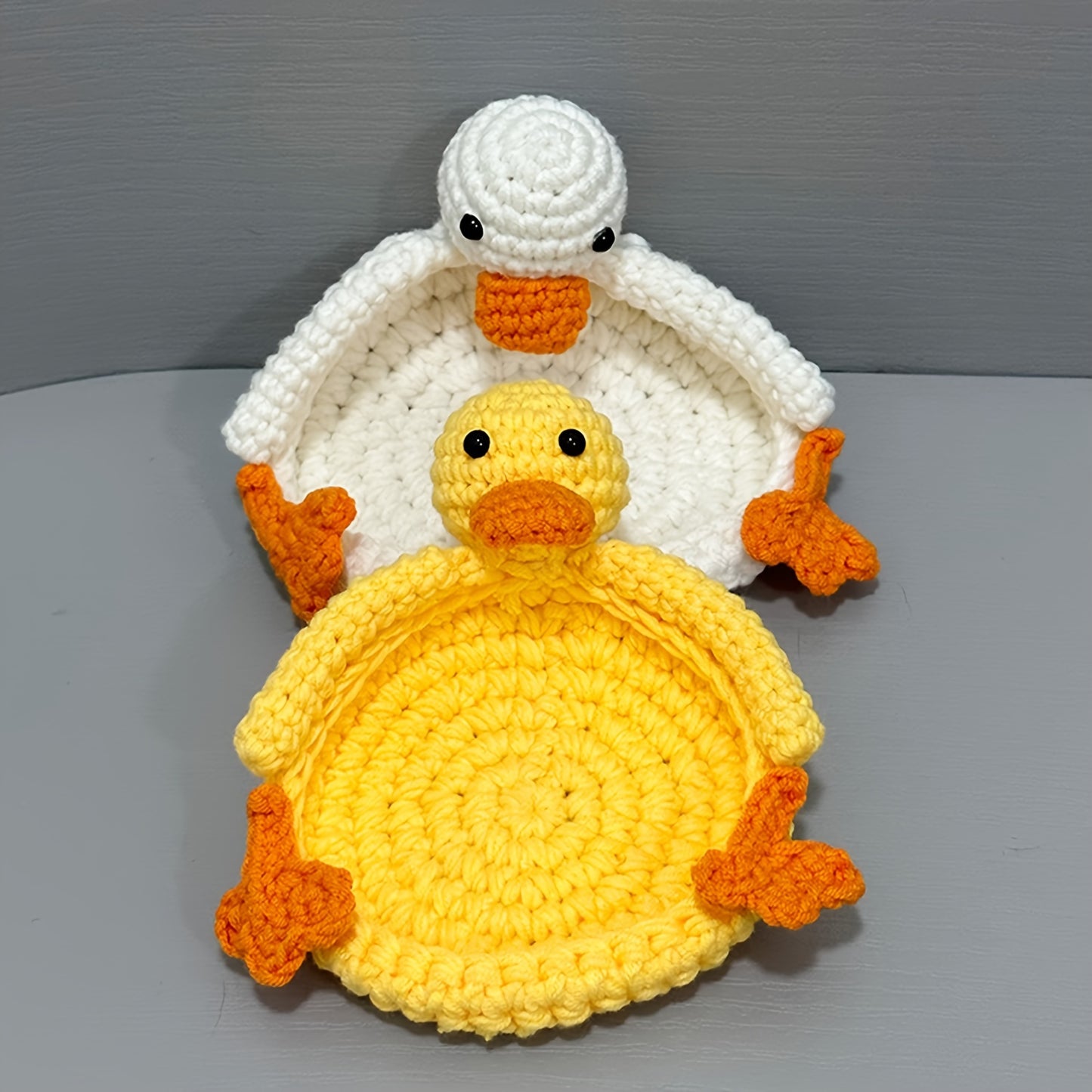 Whimsical Handmade Crochet Duck Coaster Set - Vibrant Fun Animal Mug Rug for Home Decor, Creative Knitted Housewarming Gift for Daughter, Mom, Teacher, and More - Soft Fabric Material, Suitable for Ages 14+, Pack of 1